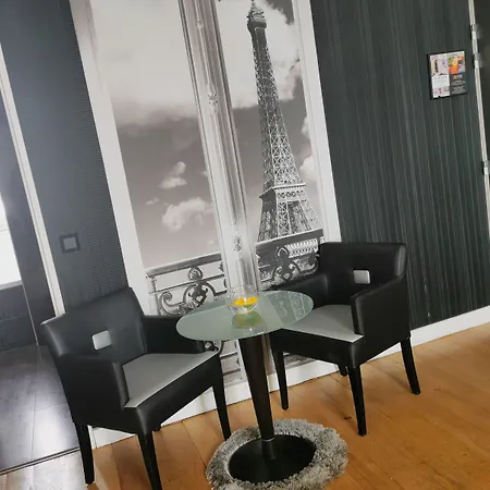 L'empire - Louvre Hotel Parigi